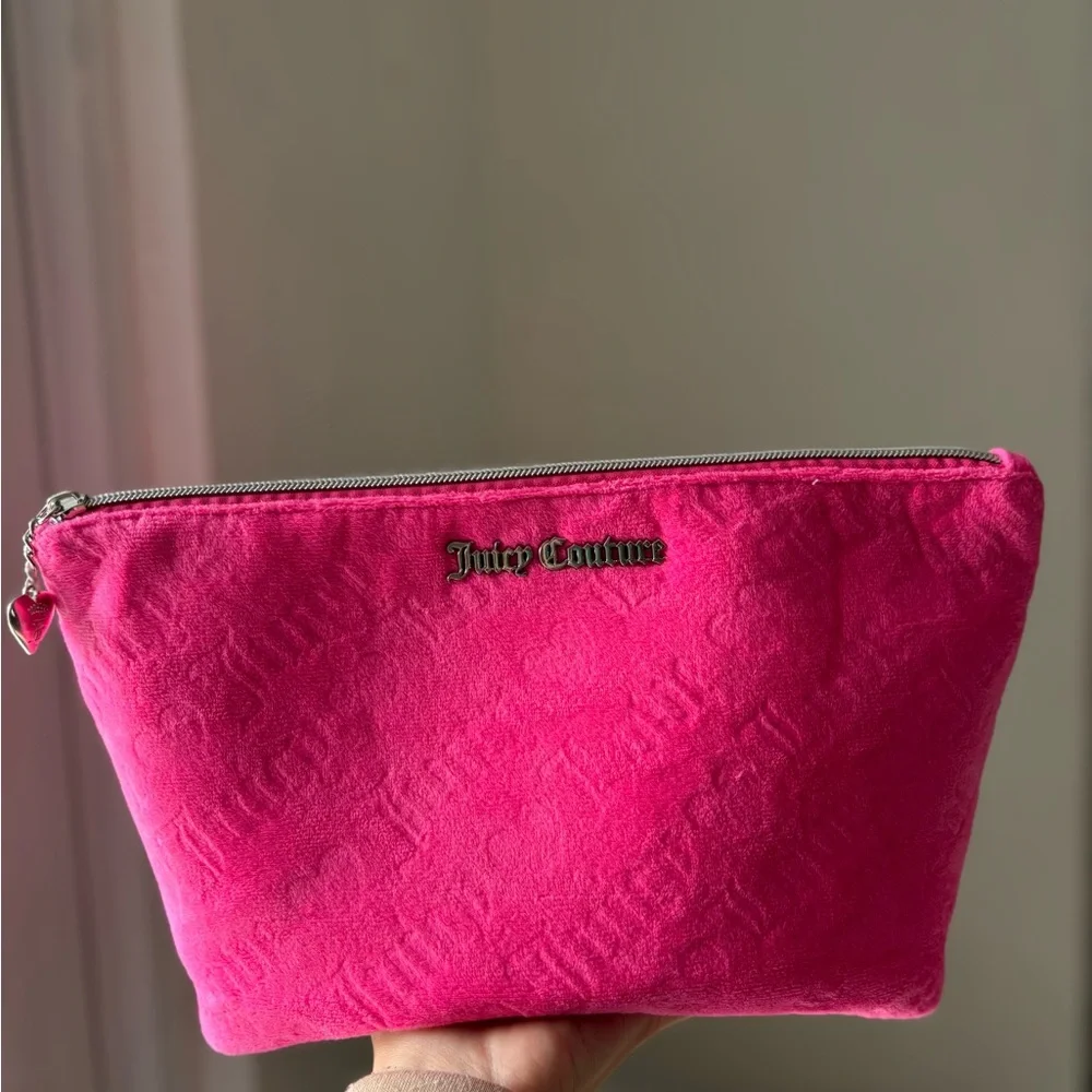 Juicy Couture Pink Cosmetic Bag - Picture 3 of 6